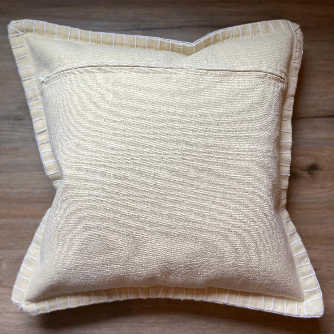 Harlow Throw Pillow, Spring 2022, Home Decor Trends, 2022, Calla Collective, Cream Pillow