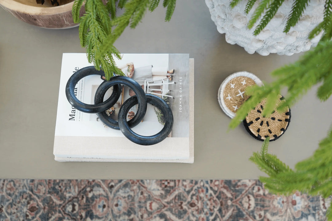 Marble Circle Chain, marble, Calla Collective, black marble, marble decor, glam home decor, modern home decor, niche modern home, modern farmhouse magazine, modern farmhouse living room ideas, mid century modern christmas decor, modern christmas decor, black and white christmas decor, black and white bathroom decor, fall coffee table decor, coffee table decor ideas