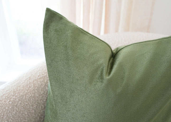 velvet pillow, velvet pillow cover, pillow cover, cushion cover, pillow, covers, pillows, velvet pillows, sage green, teal, blue, pink, blush, green, sage, coffee, brown, orange, red, rust, water repellant, calla, calla home, home decor, home, interiors, home dear near me, instock pillows, calla collective, calla collective home, online home decor