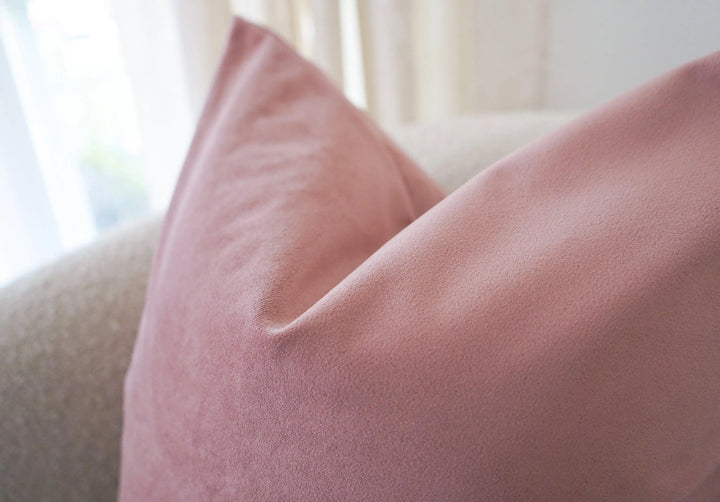 velvet pillow, velvet pillow cover, pillow cover, cushion cover, pillow, covers, pillows, velvet pillows, sage green, teal, blue, pink, blush, green, sage, coffee, brown, orange, red, rust, water repellant, calla, calla home, home decor, home, interiors, home dear near me, instock pillows, calla collective, calla collective home, online home decor